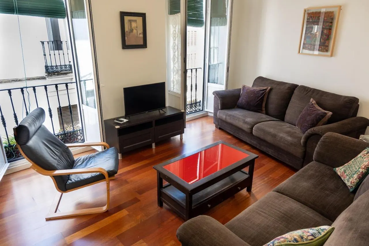 Rentalsevilla A Los Pies De La Giralda 0*, Sevilla